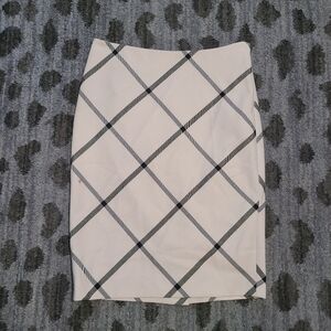The Limited Cream Diamond Checked Pencil Skirt sz 0
